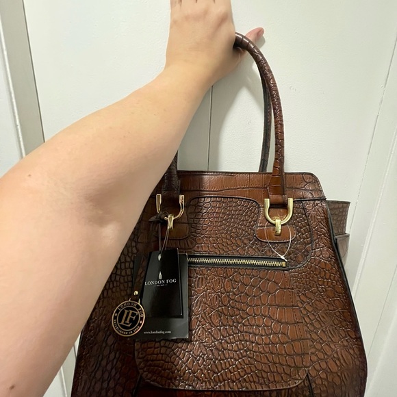 London Fog Brown Crocodile-Embossed Women's Bag - Picture 8 of 9